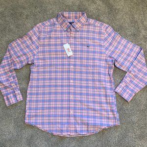 NEW WITH TAGS Vineyard Vines Button Down Shirt